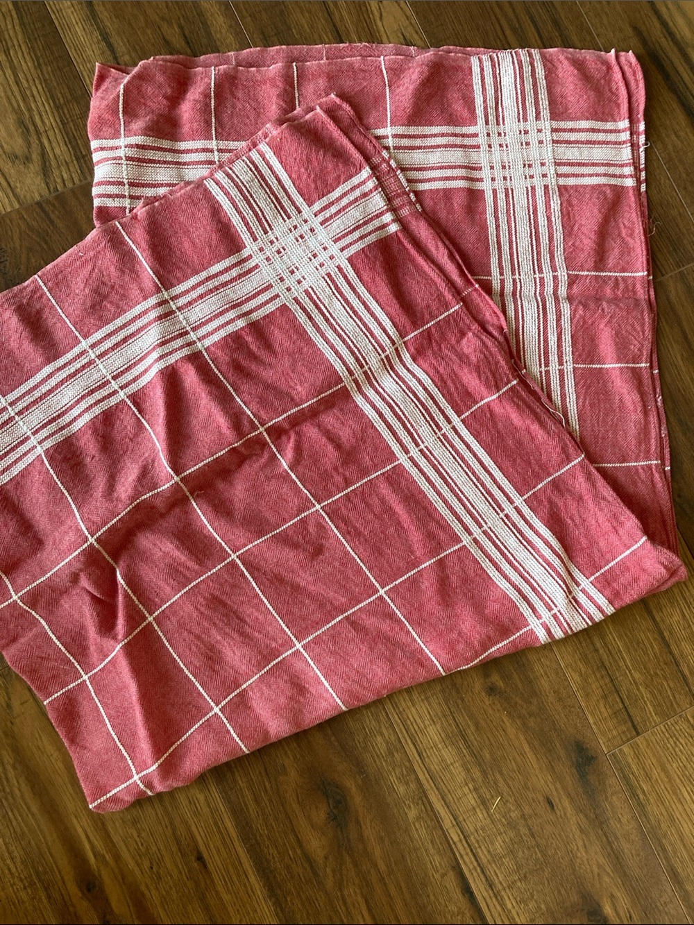 Red Plaid Kitchen Tea Towels - Set of 2